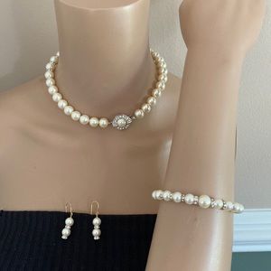 Vintage jewelry set